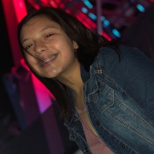 Meet your Posher, Itzel